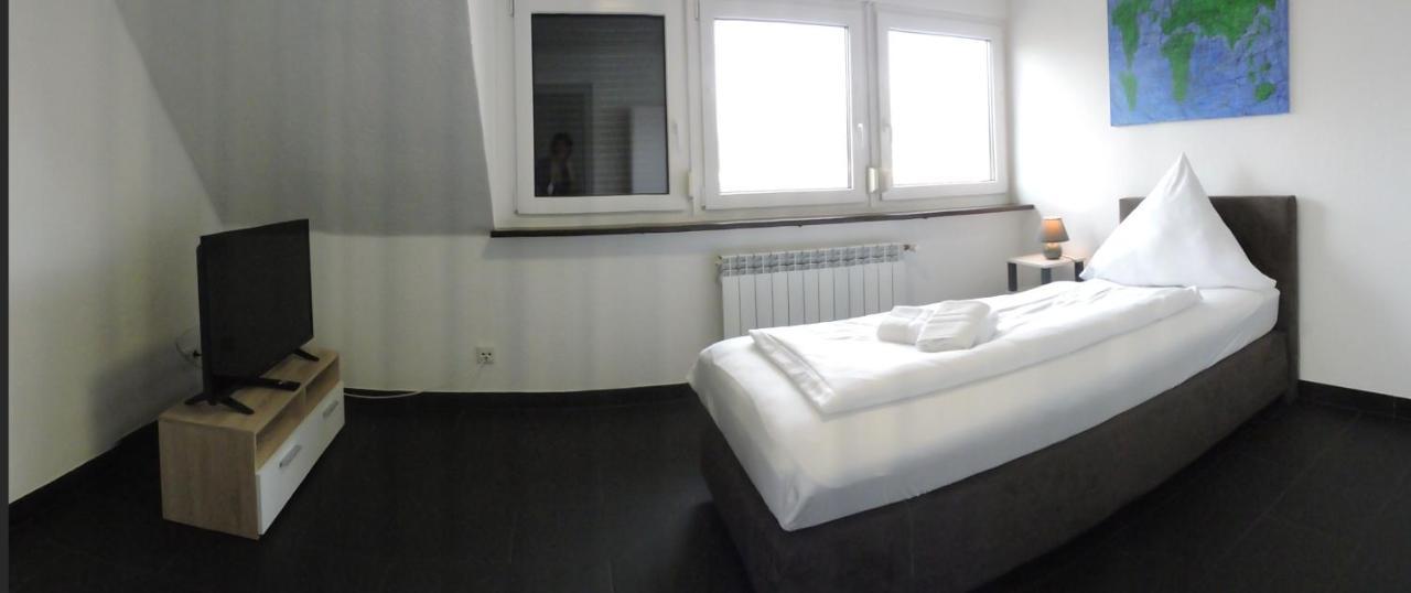 Ferienwohnungen Fabry Saarbrücken Exterior foto